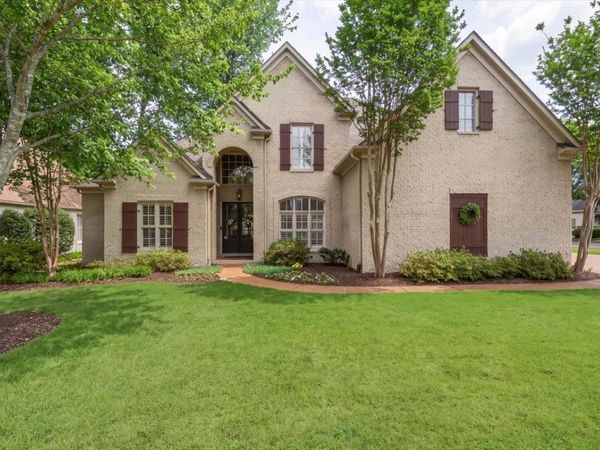 166 IVY BROOK LN, Collierville, TN 38017