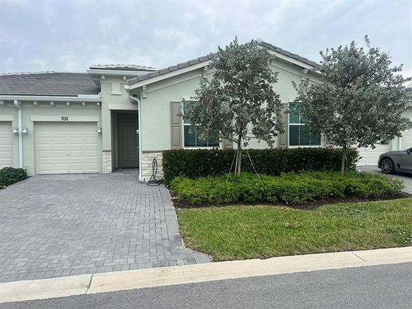 7011 Peters Lane, Delray Beach, FL 33446