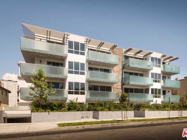 12045 Guerin Street , Unit 304, Studio City, CA 91604