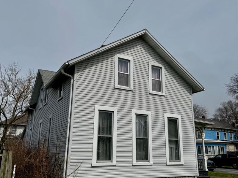 1203 W Monroe Street, Sandusky, OH 44870 Photo 3