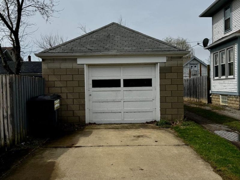 1203 W Monroe Street, Sandusky, OH 44870 Photo 4