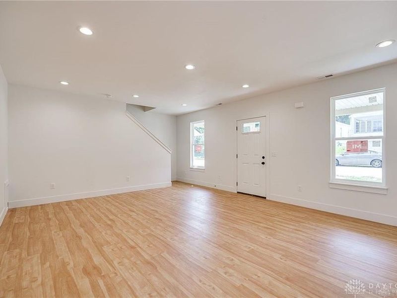 4249 Pleasant View Avenue, Dayton, OH 45420 Photo 9