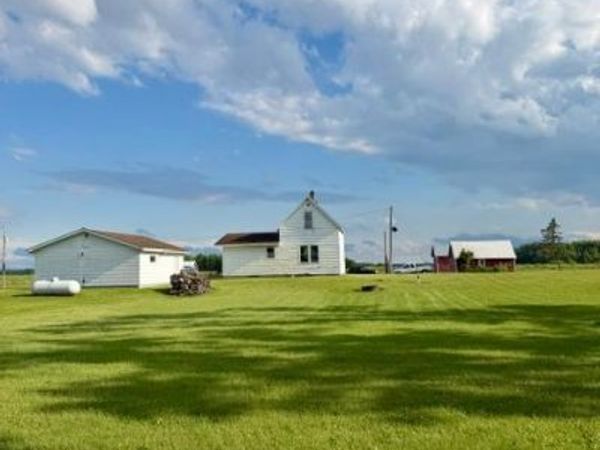 34473 County Highway 143, Bluffton, MN 56518