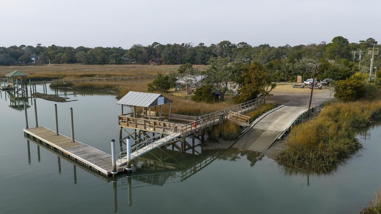 1018 Chambers Lane Photo 107