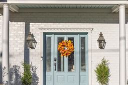 1018 Chambers Lane photo 4