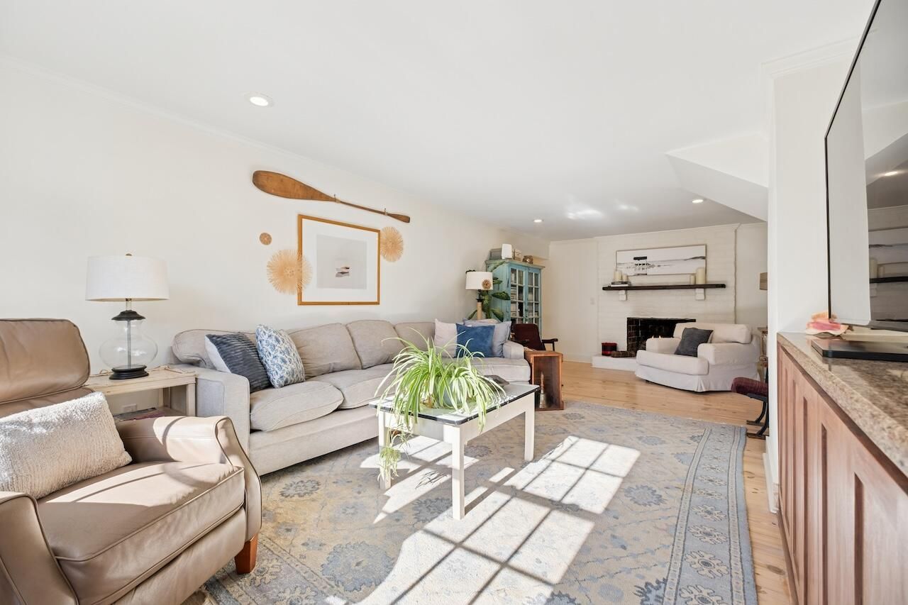 1018 Chambers Lane Photo 35