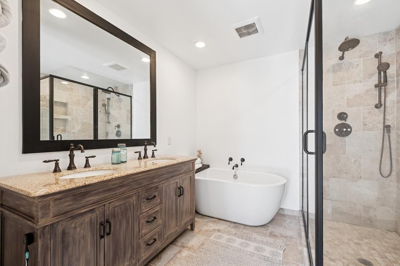 1018 Chambers Lane Photo 46