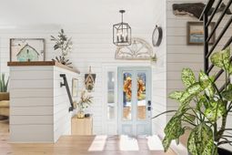 1018 Chambers Lane photo 4