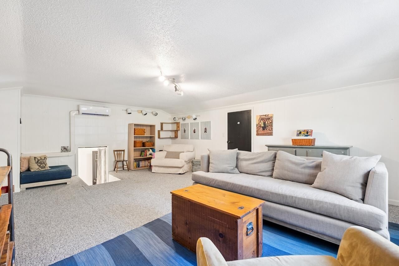 1018 Chambers Lane Photo 61