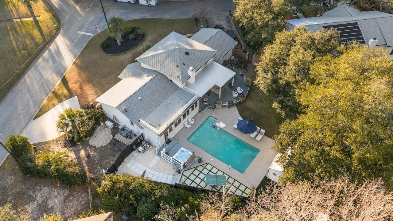 1018 Chambers Lane Photo 72