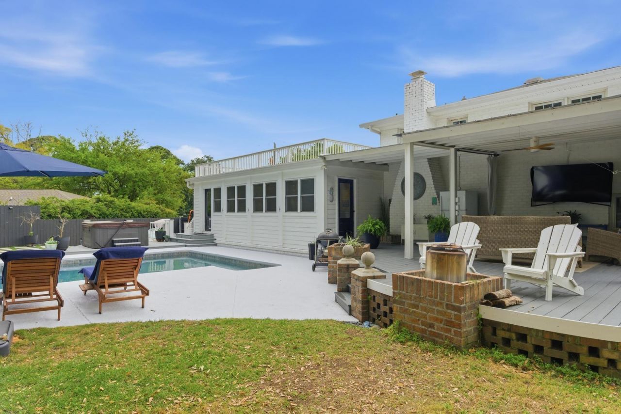 1018 Chambers Lane Photo 73