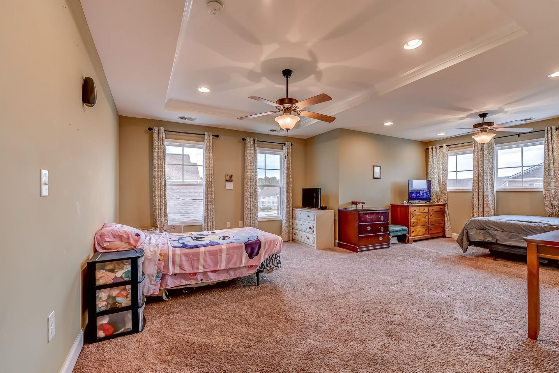 5353 Grosseto Way Photo 16