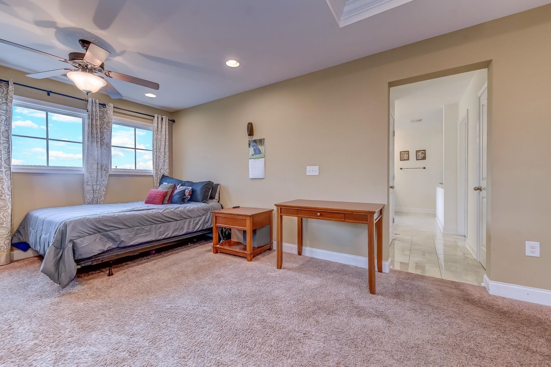 5353 Grosseto Way Photo 20