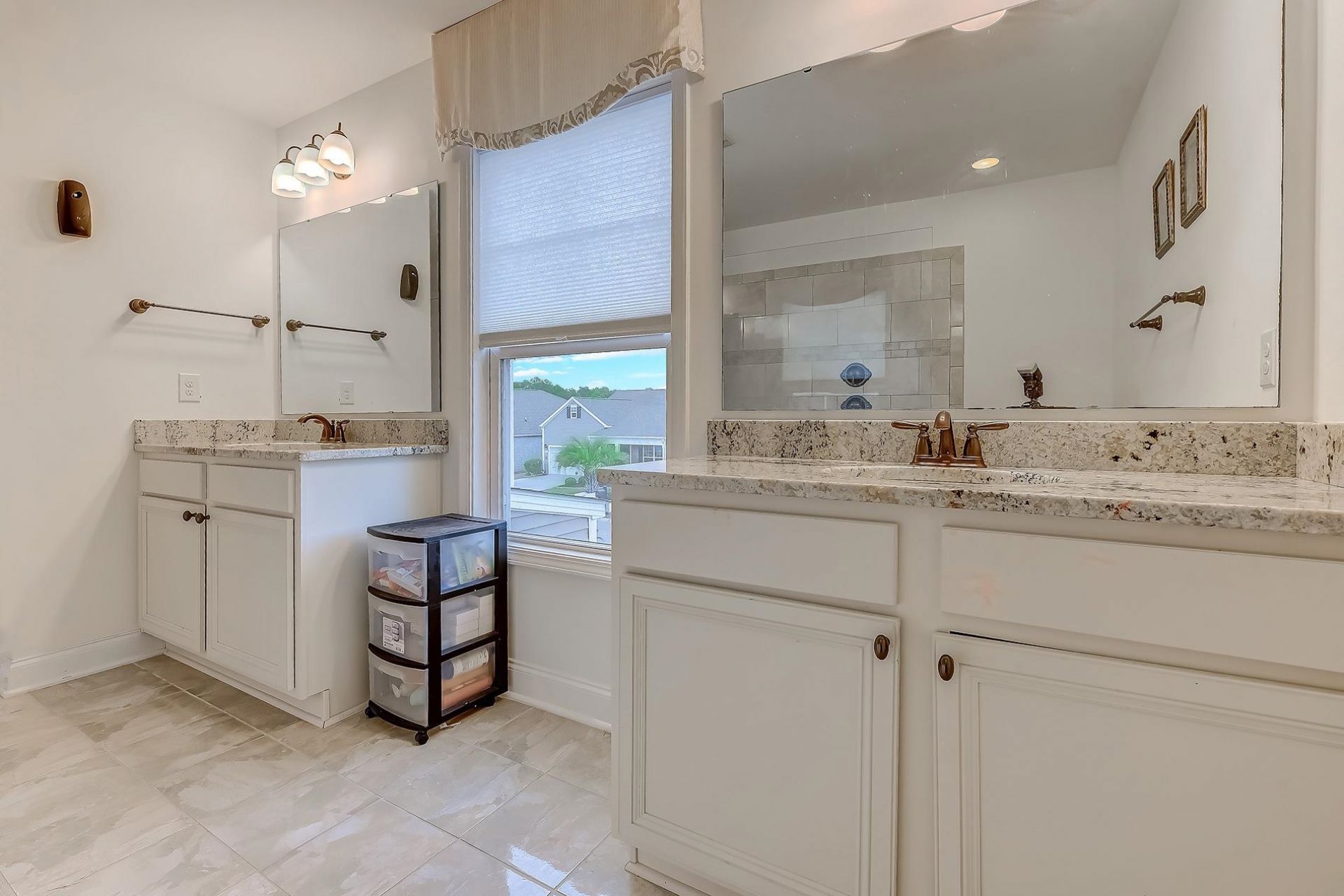 5353 Grosseto Way Photo 22