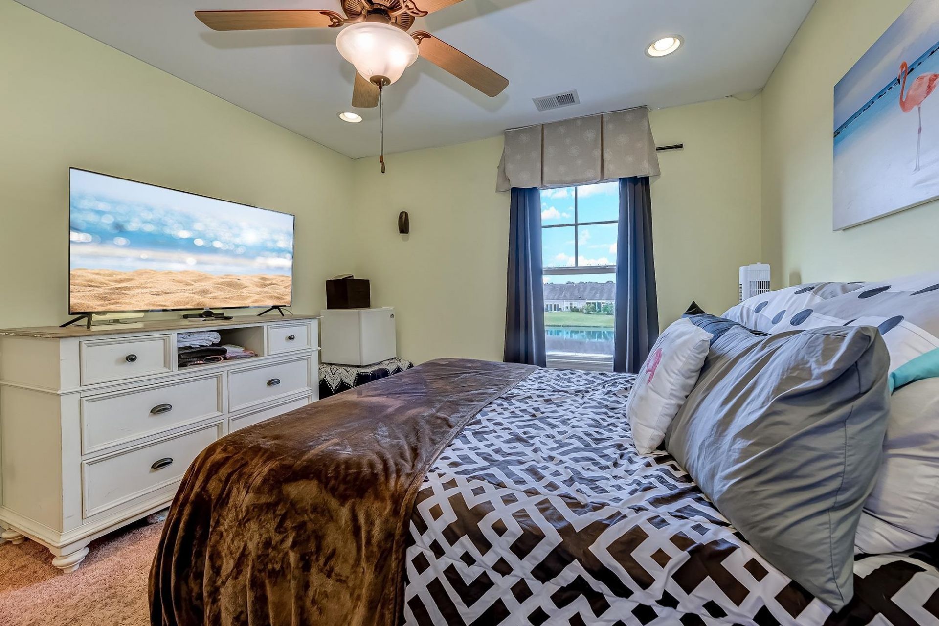 5353 Grosseto Way Photo 27