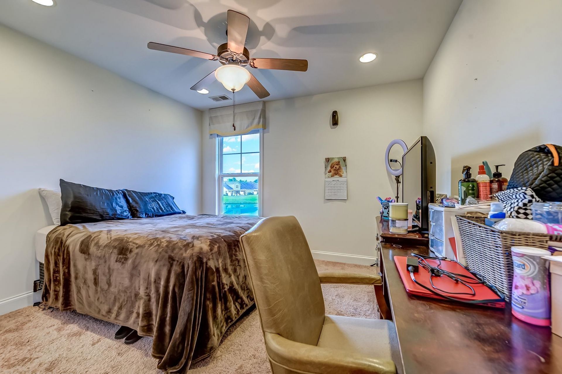 5353 Grosseto Way Photo 29