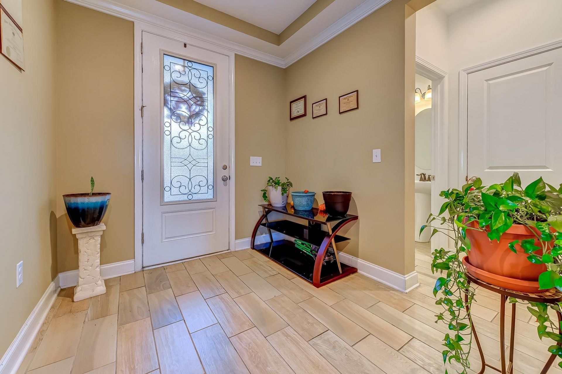 5353 Grosseto Way Photo 4