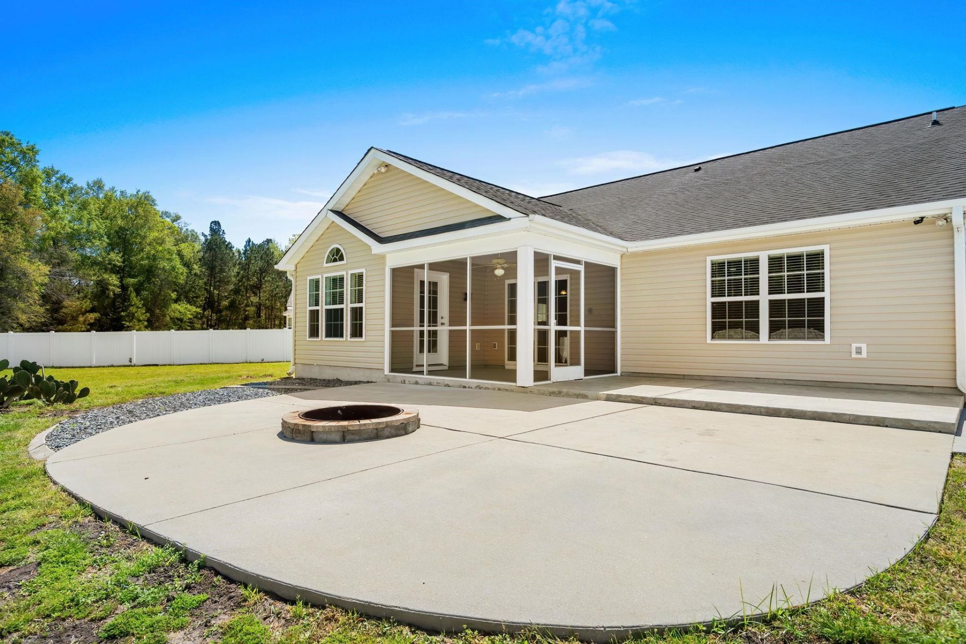 269 Ackerman Dr.  Photo 24