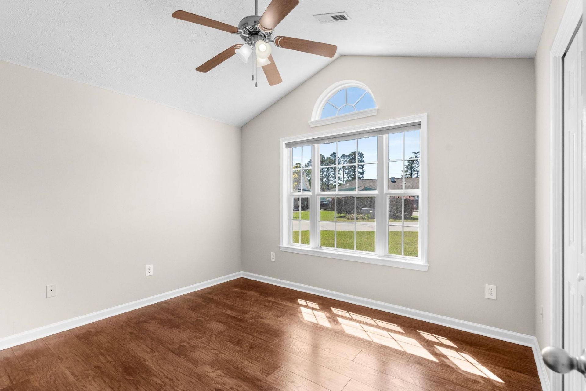 269 Ackerman Dr.  Photo 32