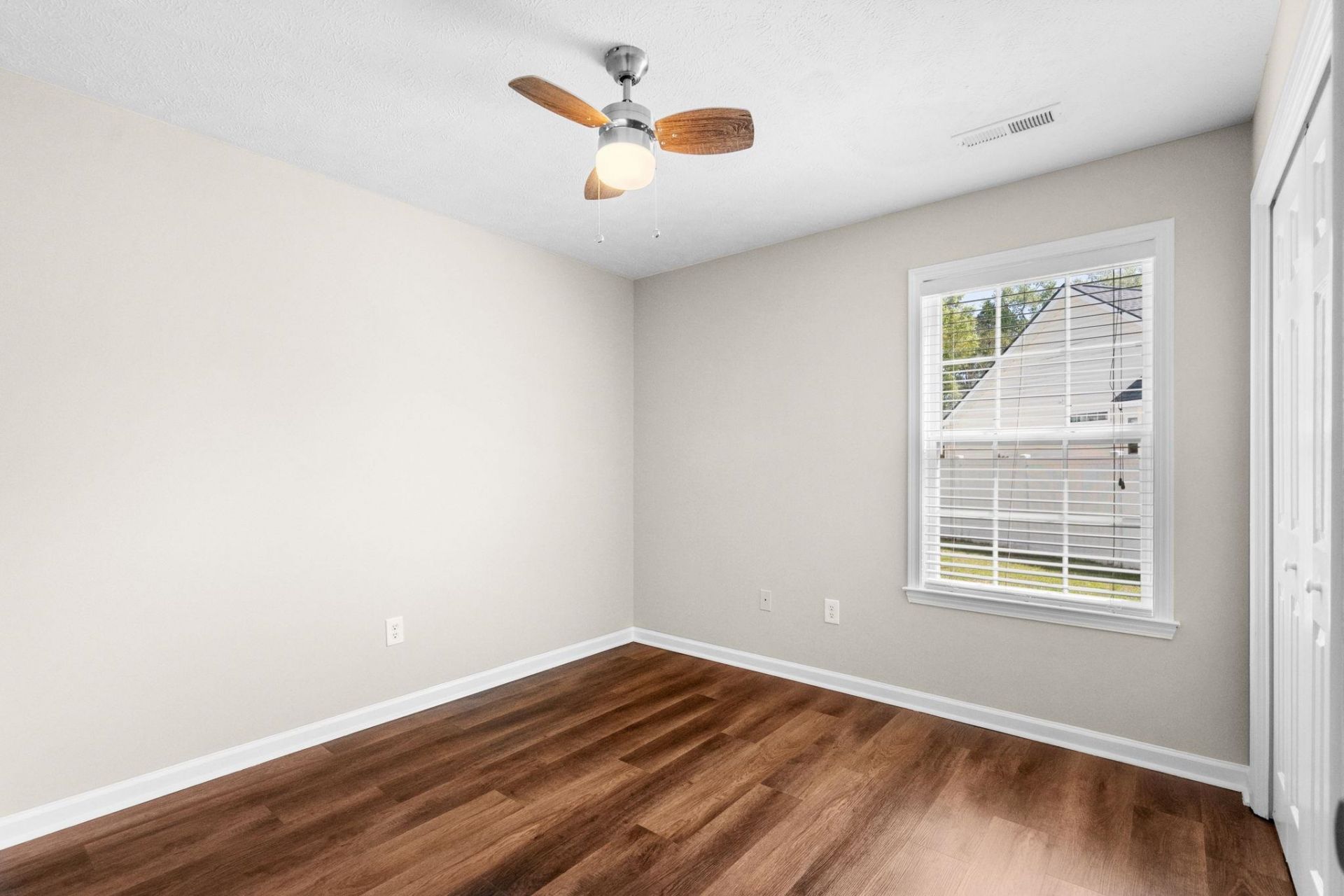 269 Ackerman Dr.  Photo 33