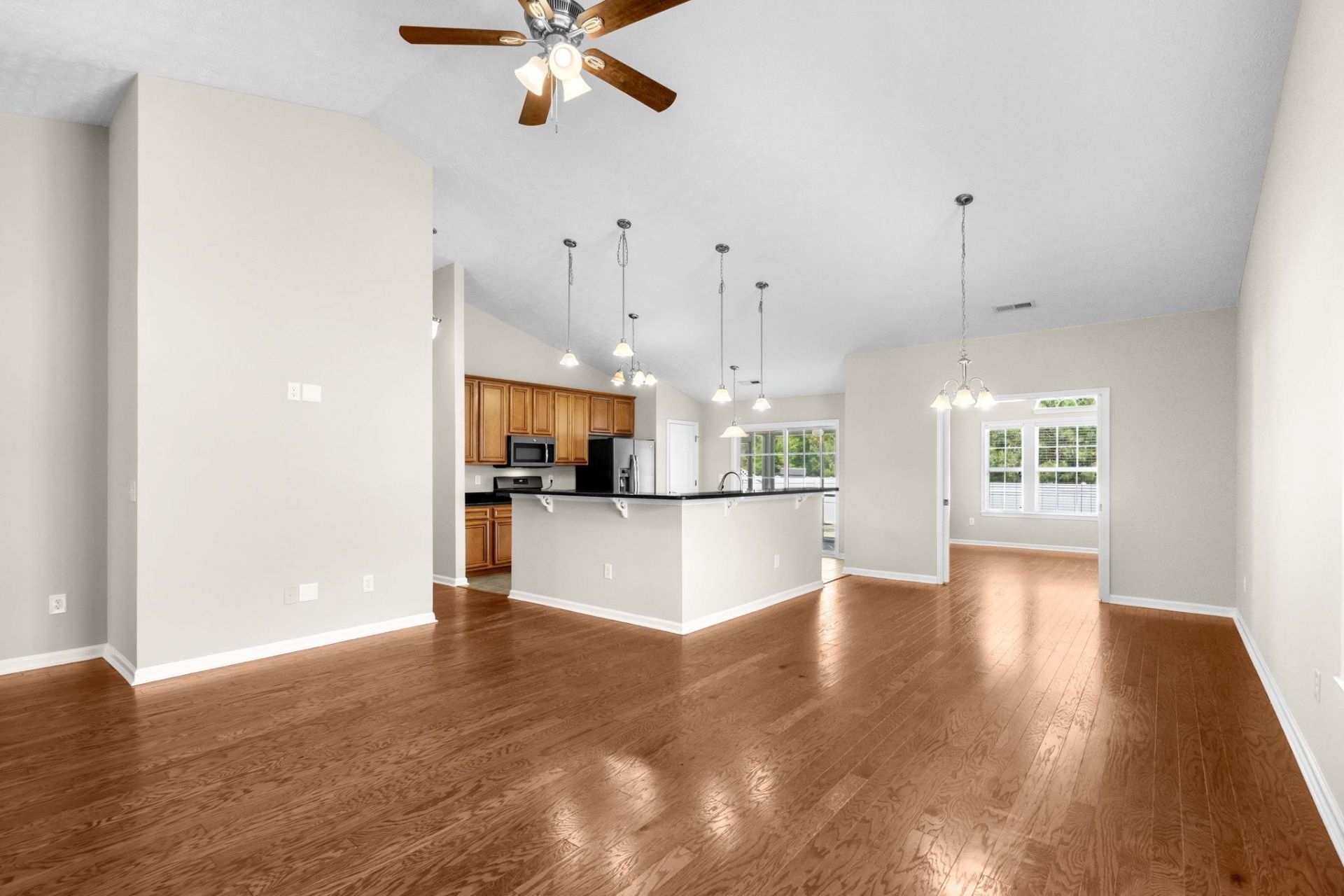 269 Ackerman Dr.  Photo 6