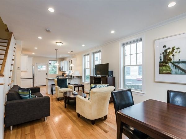 1 Larose Pl., Unit L, Boston, MA 02135