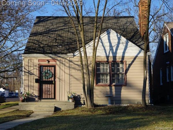 16076 Ellsworth Street, Detroit, MI 48227