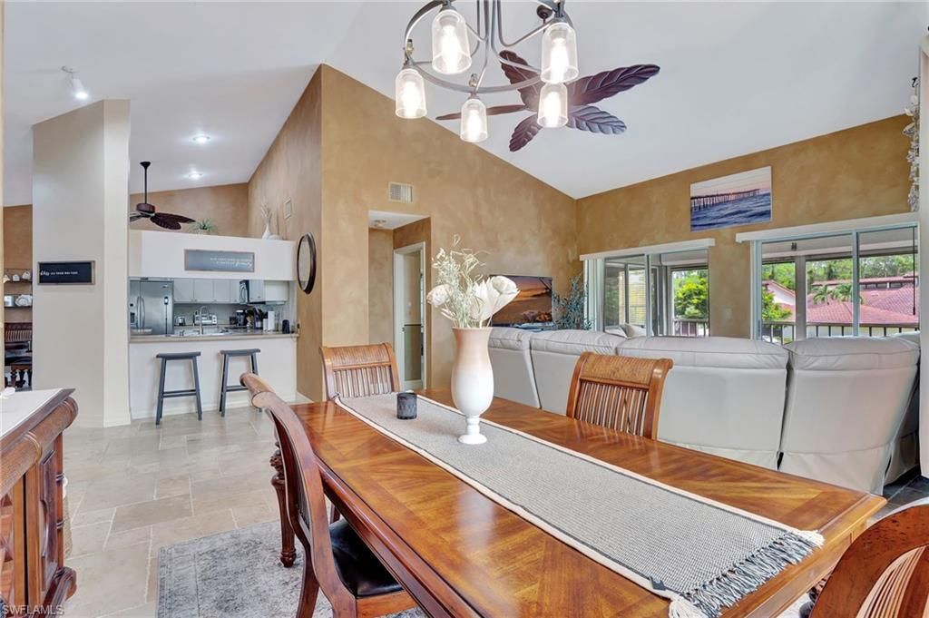 2103 Tama Cir, Unit 202, Naples, FL 34112 Photo