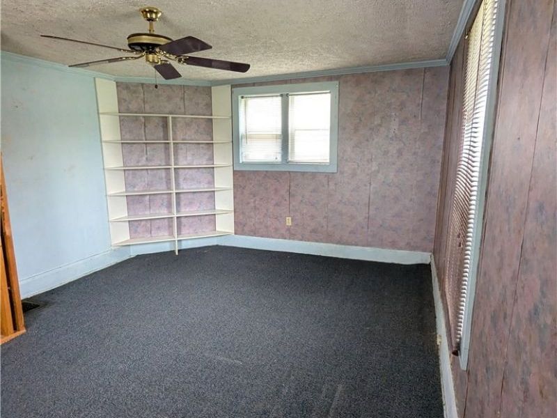 6359 Sittig Avenue , Hubbard, OH 44425 Photo 12