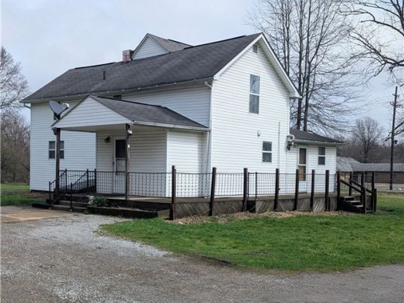 6359 Sittig Avenue , Hubbard, OH 44425 Photo 2