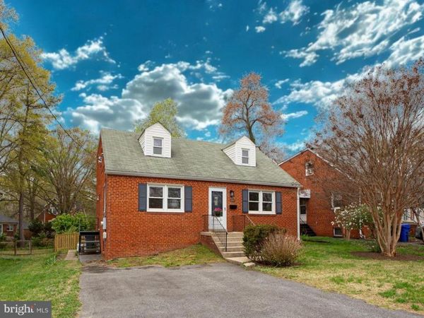 6504 BALTIMORE, HYATTSVILLE, MD 20782