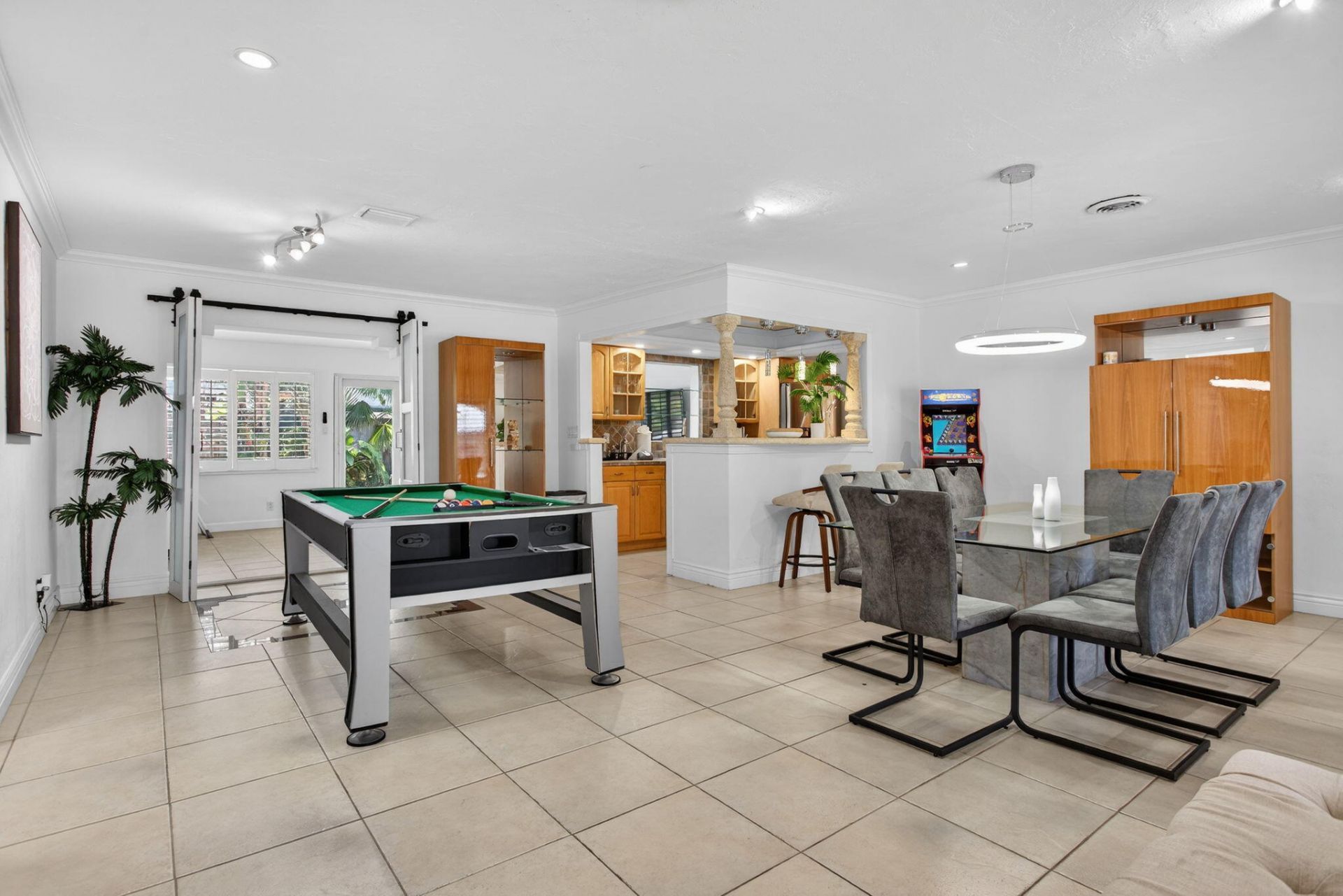 2101 NE 25th Street, Wilton Manors, FL 33305 Photo