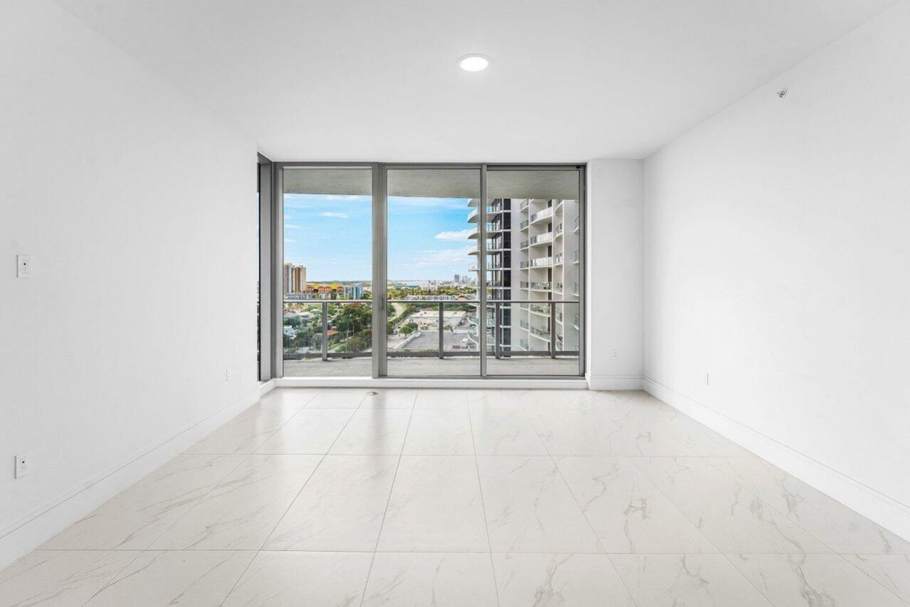 220 Lake Shore Drive, Unit 1415, Lake Park, FL 33403 Photo