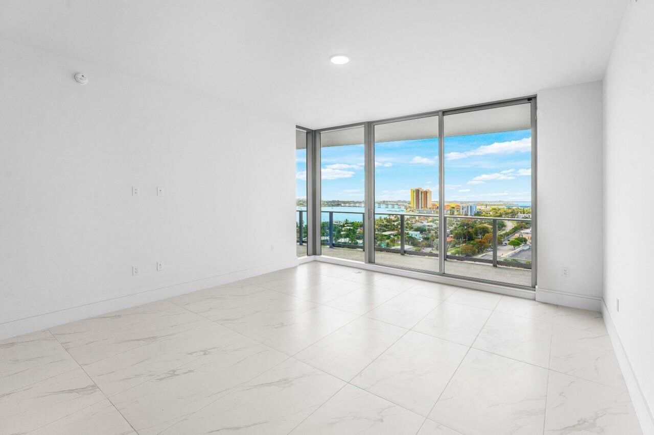 220 Lake Shore Drive, Unit 1415, Lake Park, FL 33403 Photo