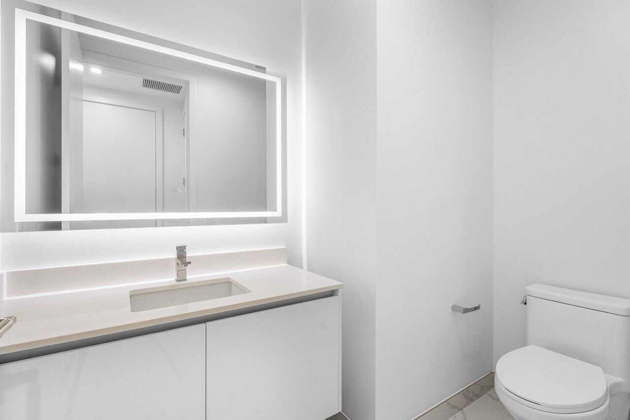 220 Lake Shore Drive, Unit 1415, Lake Park, FL 33403 Photo