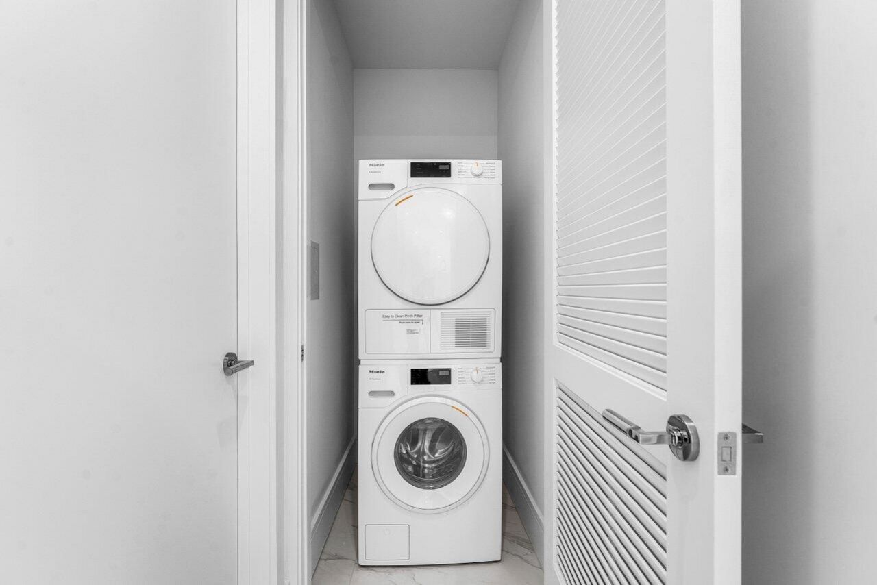 220 Lake Shore Drive, Unit 1415, Lake Park, FL 33403 Photo