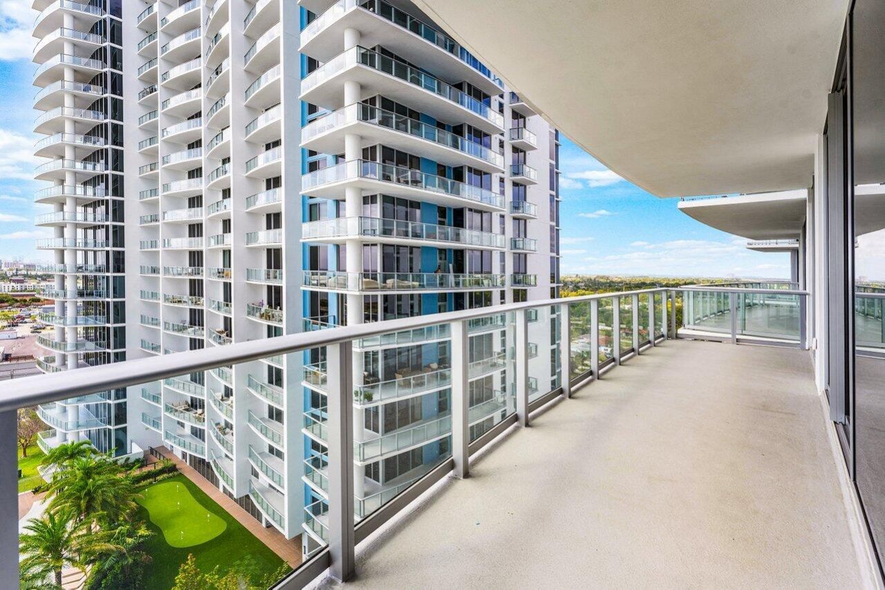 220 Lake Shore Drive, Unit 1415, Lake Park, FL 33403 Photo