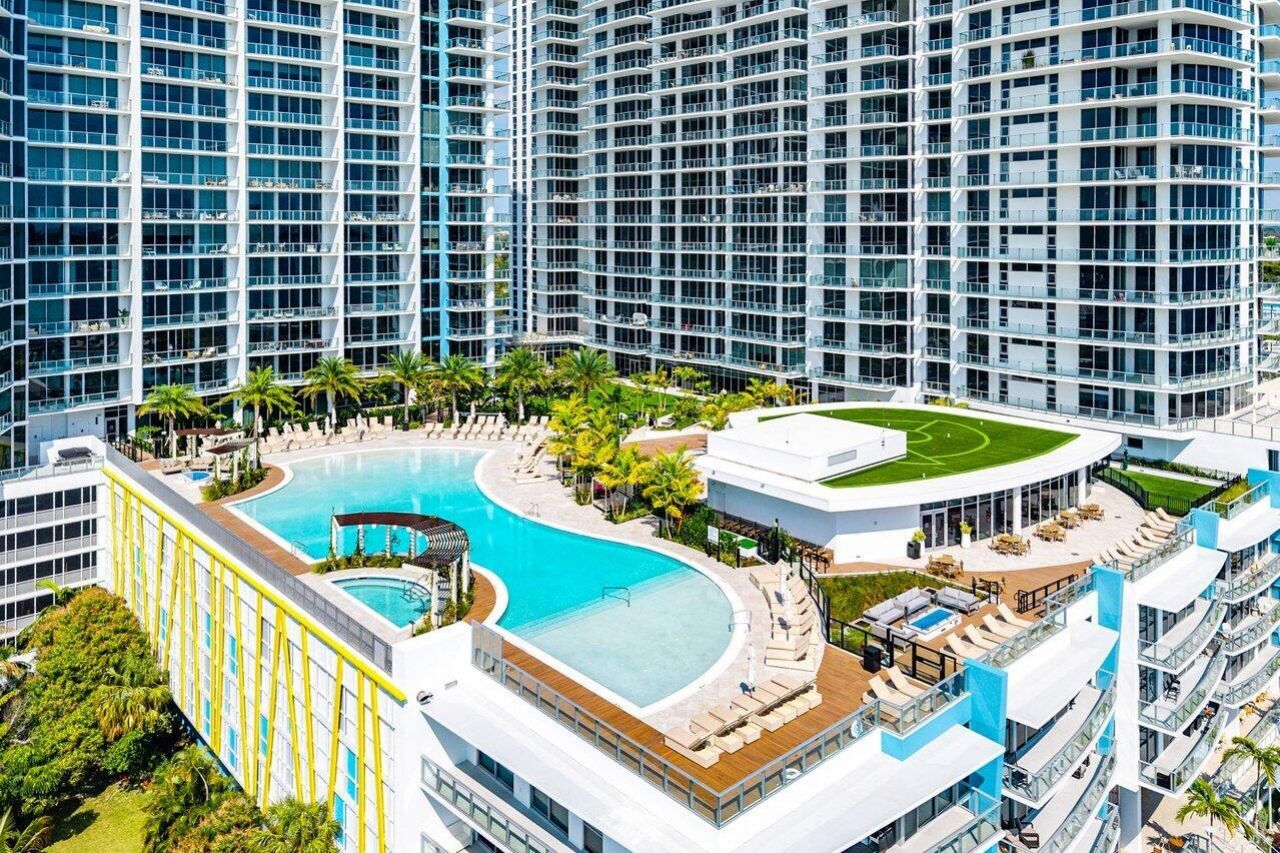 220 Lake Shore Drive, Unit 1415, Lake Park, FL 33403 Photo