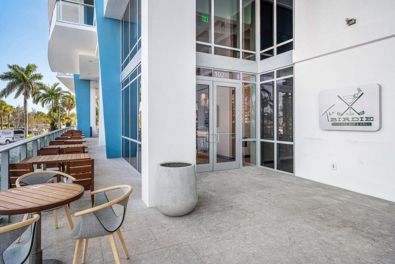 220 Lake Shore Drive, Unit 1415, Lake Park, FL 33403 Photo