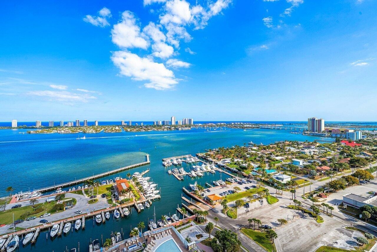 220 Lake Shore Drive, Unit 1415, Lake Park, FL 33403 Photo