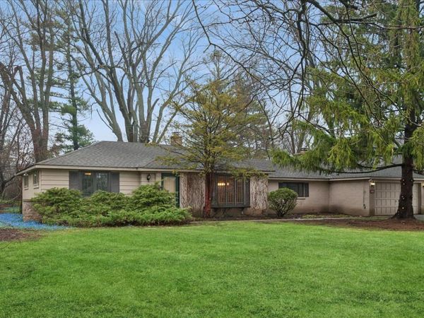 306 Lonsdale Road , Prospect Heights, IL 60070