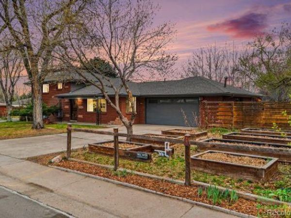 3690 Pierce Street , Wheat Ridge, CO 80033