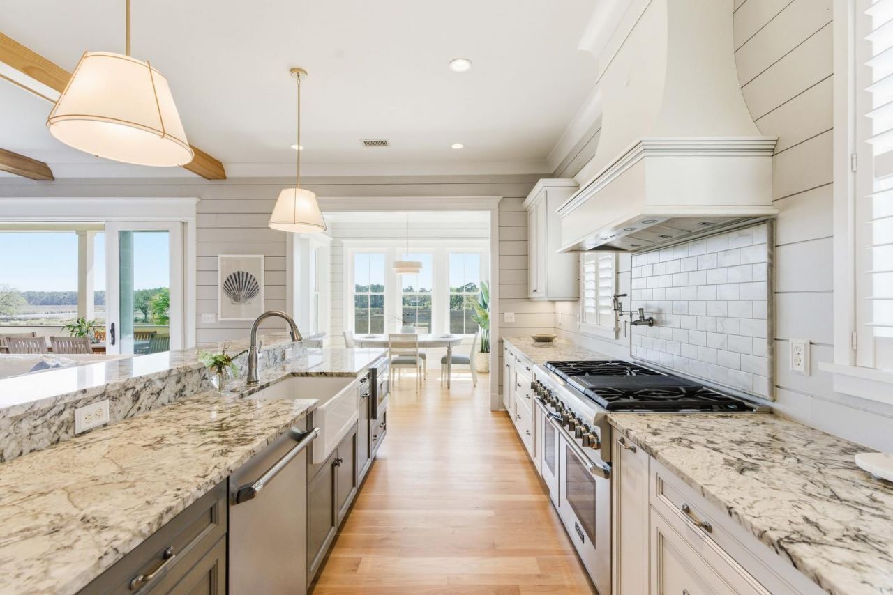 7539 Ladys Secret Lane Photo 14