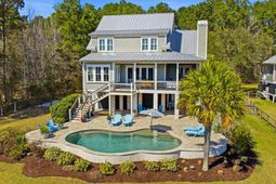 7539 Ladys Secret Lane photo 4