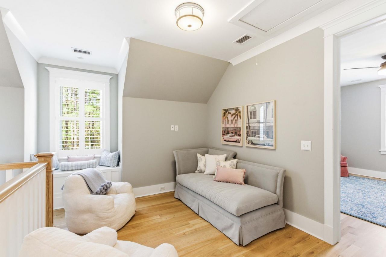 7539 Ladys Secret Lane Photo 46