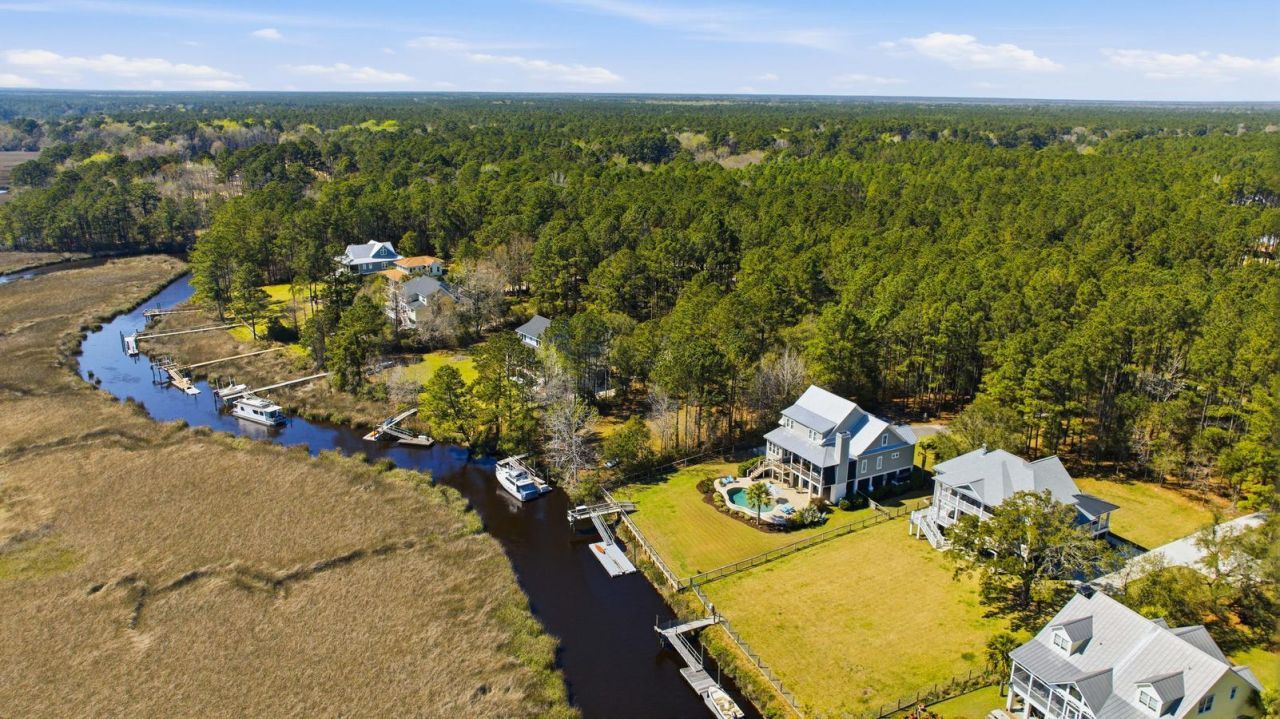 7539 Ladys Secret Lane Photo 70