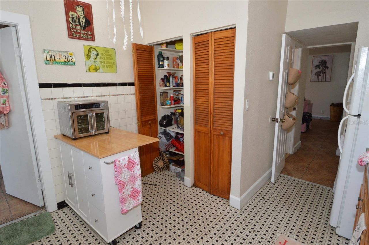 2800 Dartmouth Avenue N, Saint Petersburg, FL 33713 Photo