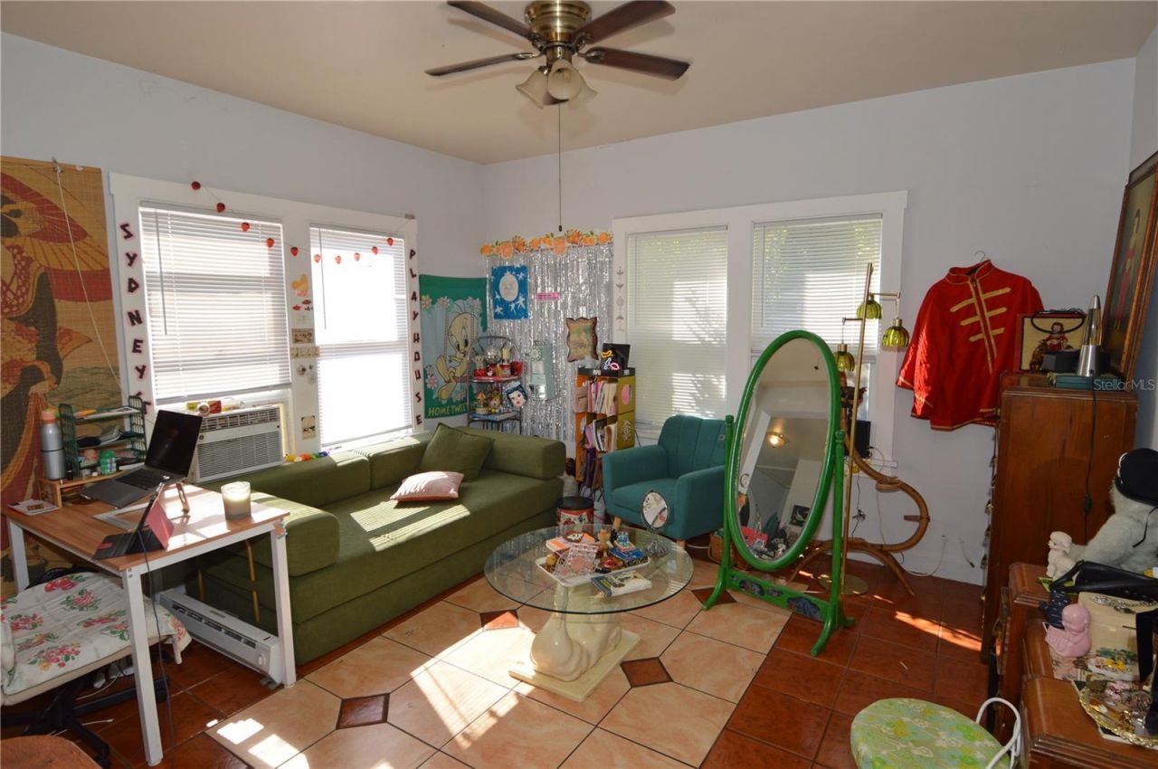 2800 Dartmouth Avenue N, Saint Petersburg, FL 33713 Photo
