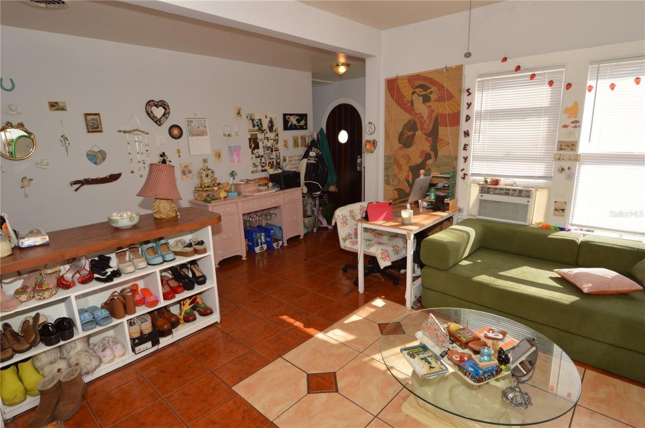 2800 Dartmouth Avenue N, Saint Petersburg, FL 33713 Photo