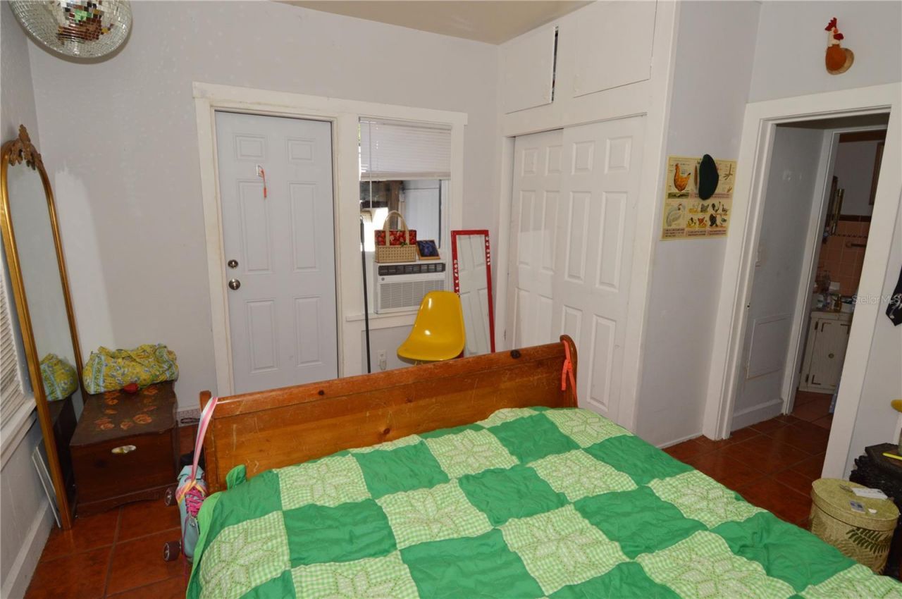 2800 Dartmouth Avenue N, Saint Petersburg, FL 33713 Photo